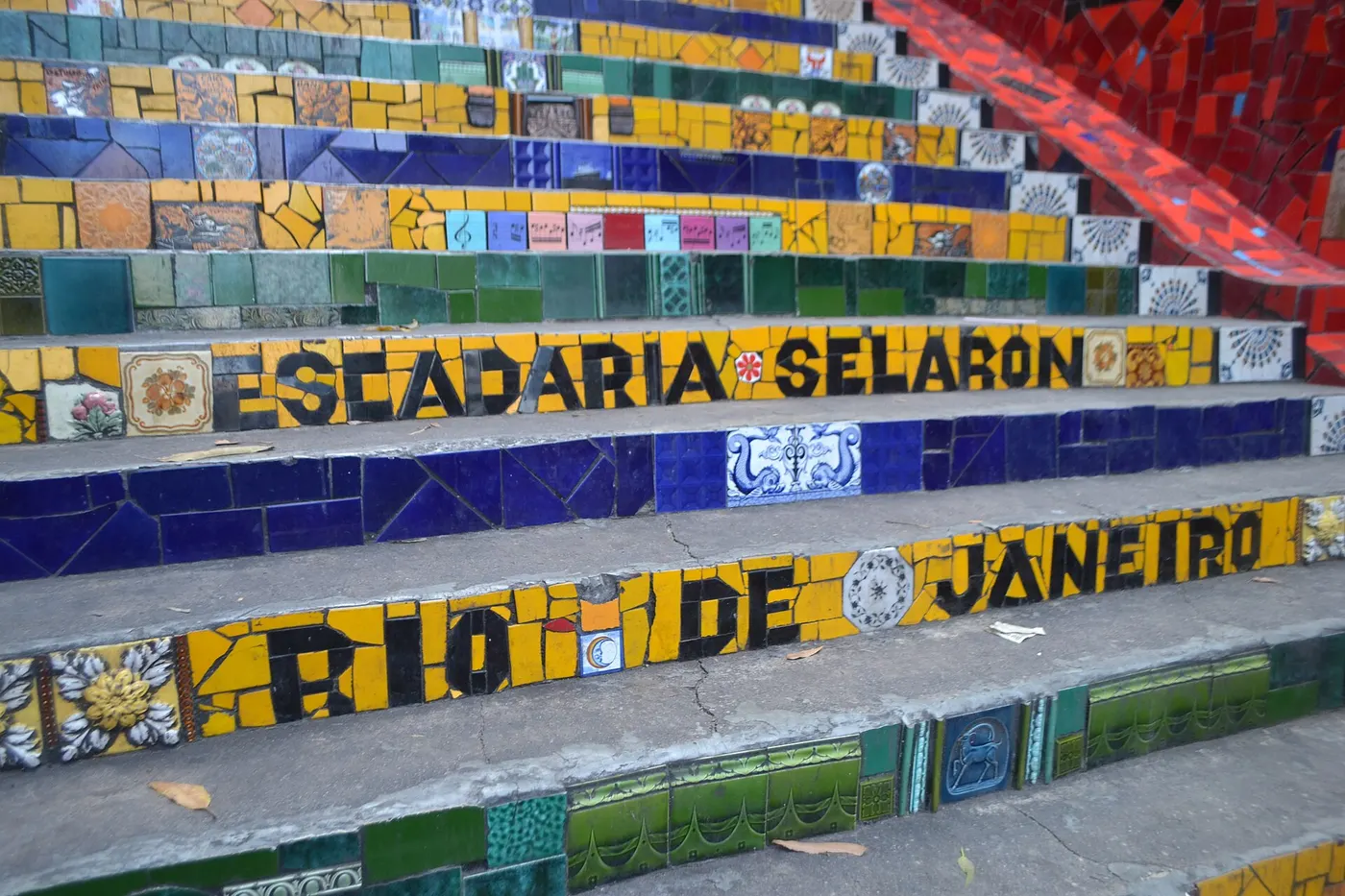 Selarón steps and Lapa, photo 3 of 4