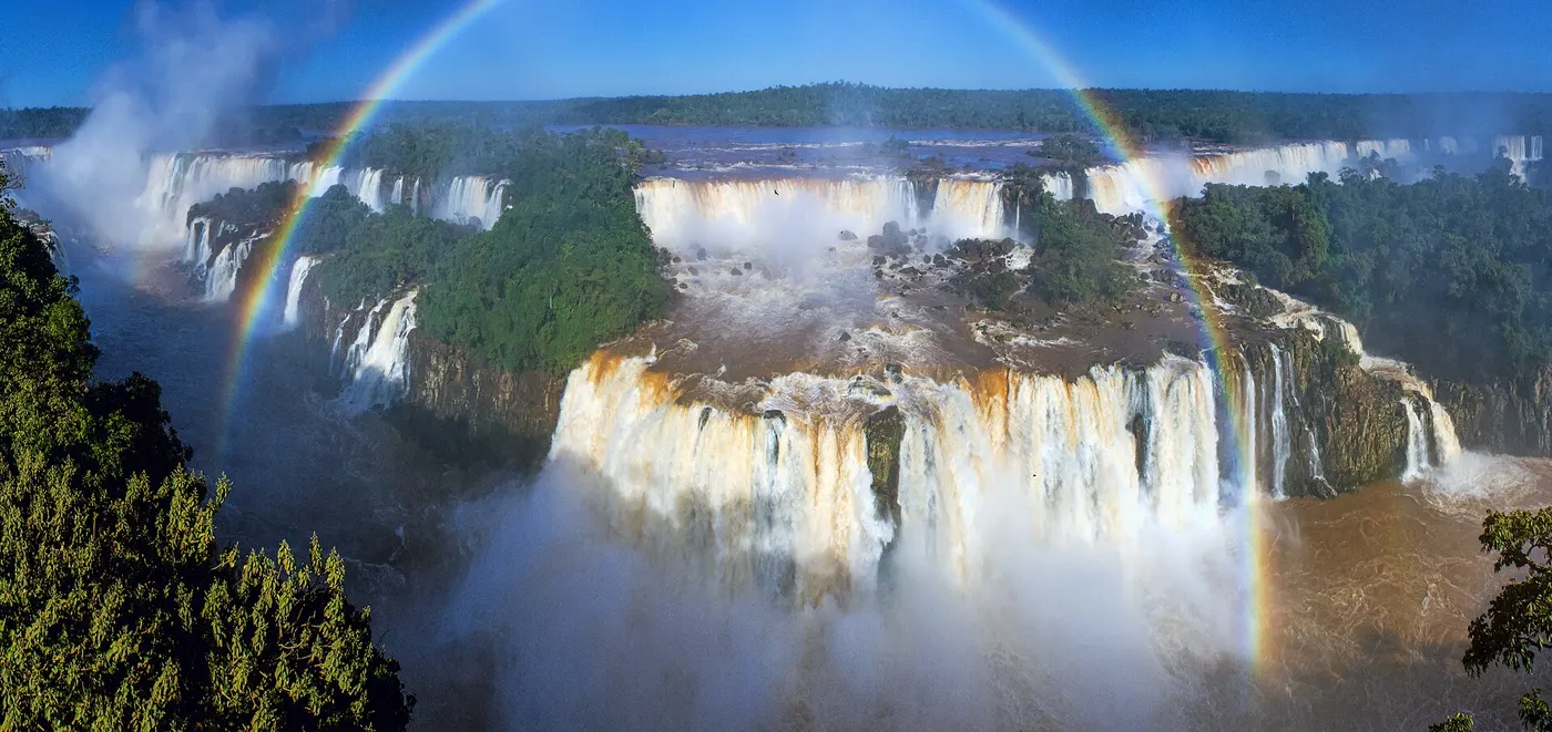 Iguaçu and Rio, photo 1 of 4
